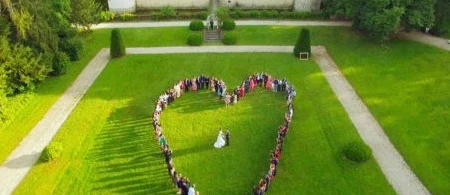 Mike Honorat - Photo 1